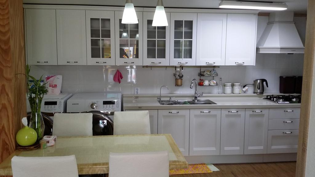 Gangneung Ing Guesthouse Екстер'єр фото
